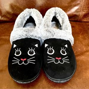 Skechers Faux Fur Trimmed Kitty Embroidered Memory Foam Comfort Slipper Shoes